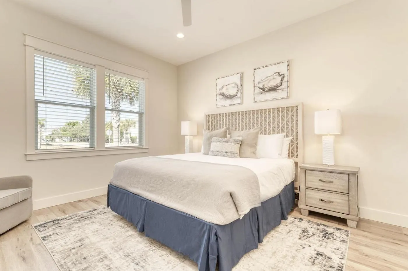 Crystal Blue~Sleeps 28~Heated Pool~Golf Cart Villa Destin 0*,  United States