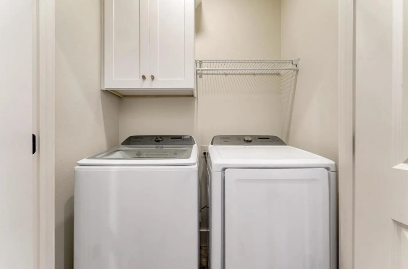 Crystal Blue~Sleeps 28~Heated Pool~Golf Cart Villa Destin